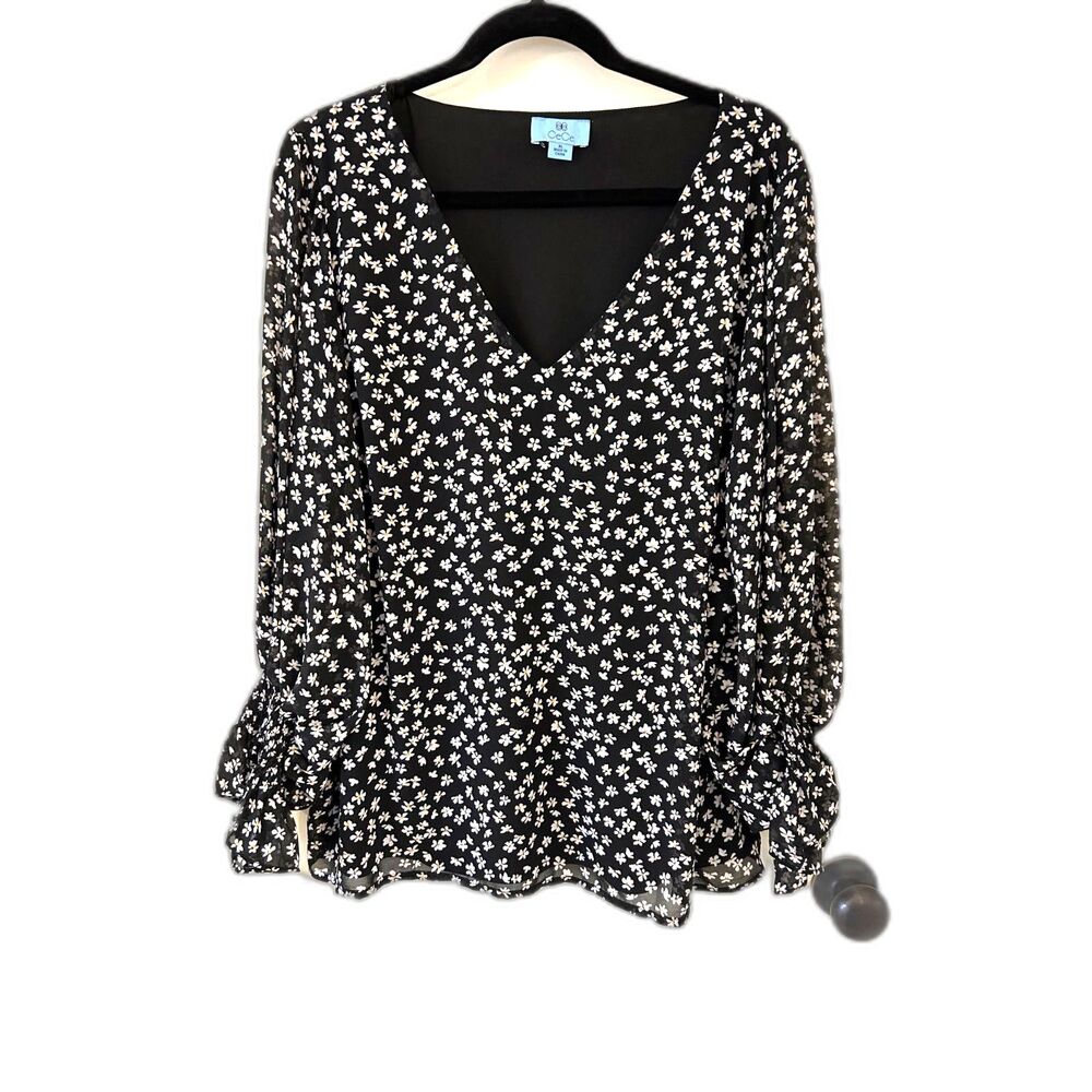 CeCe Black & White Floral V-Neck Peplum Blouse